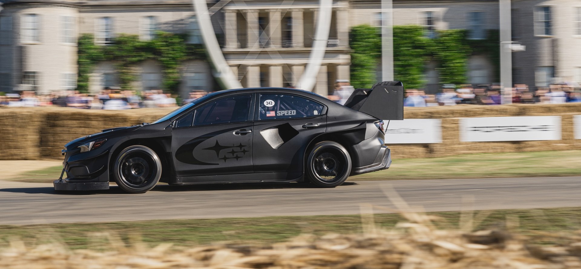 SUBARU WRX: Проєкт Midnight та Family Huckster вражають